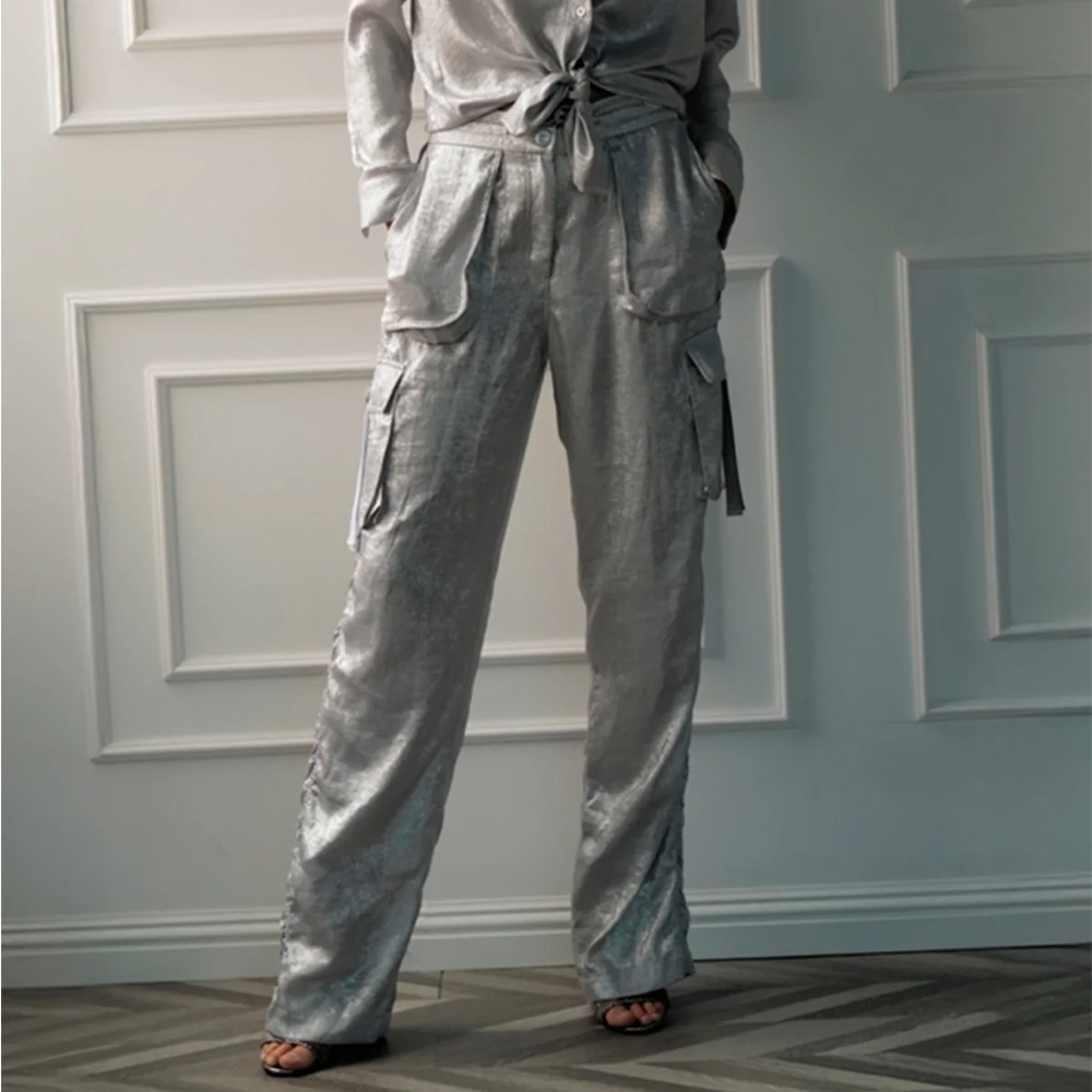 NWT Le Superbe glistening Santa Cruz cargo pants 0